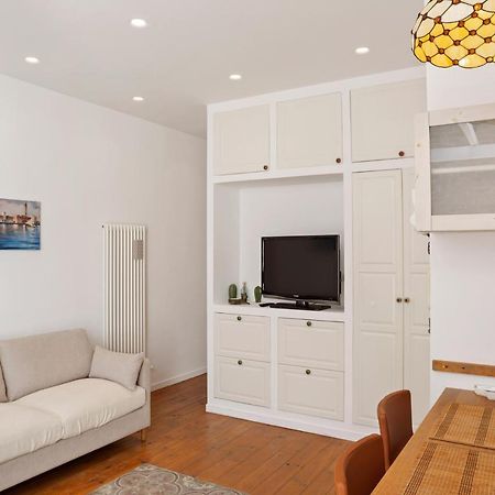 Madonella Apartment Con Terrazzo Bari Eksteriør billede