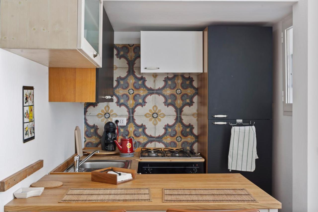 Madonella Apartment Con Terrazzo Bari Eksteriør billede