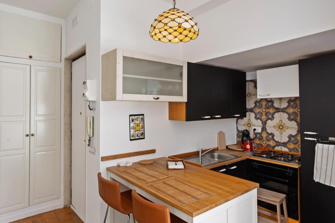 Madonella Apartment Con Terrazzo Bari Eksteriør billede