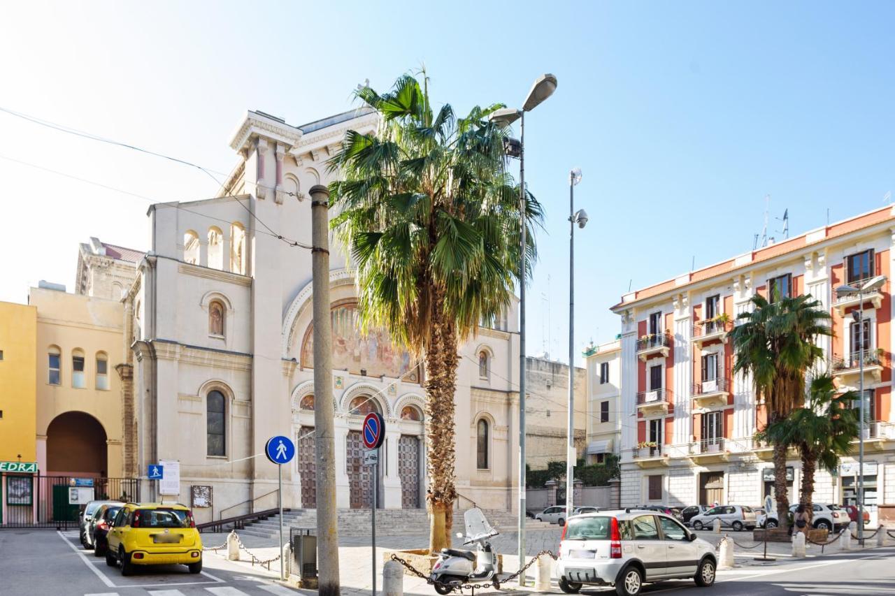 Madonella Apartment Con Terrazzo Bari Eksteriør billede