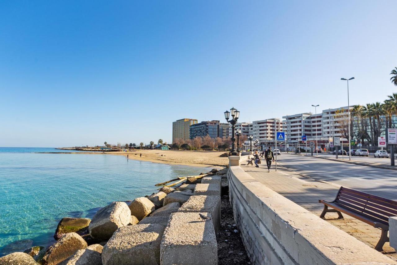 Madonella Apartment Con Terrazzo Bari Eksteriør billede